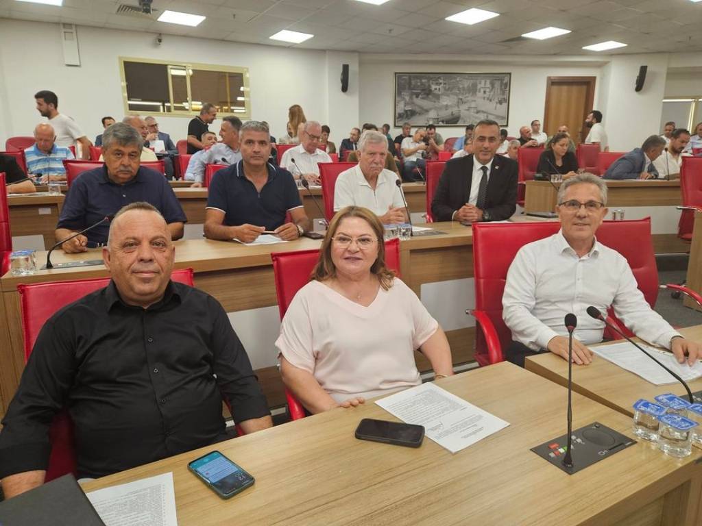 Nazilli Belediye Başkanı Ertuğrul Tetik, Aydın Büyükşehir Belediyesi Meclis Toplantısı'na Katıldı